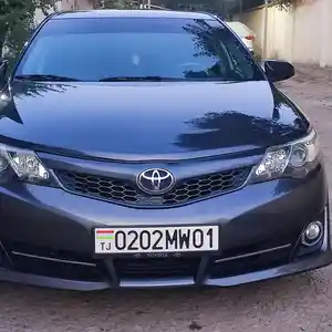 Toyota Camry, 2014