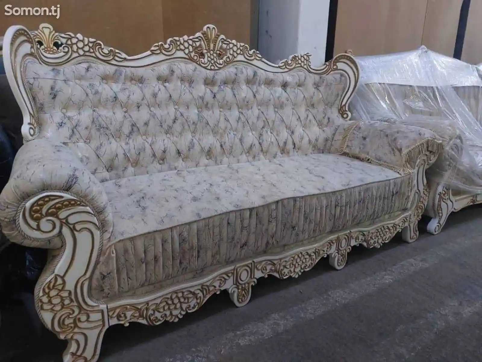 Королевский диван-2