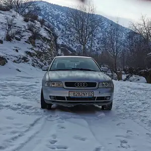 Audi A4, 2000