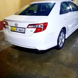 Toyota Camry, 2012