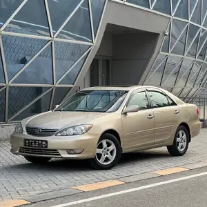 Toyota Camry, 2005