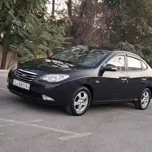 Hyundai Avante, 2010