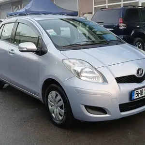 Toyota Vitz, 2009