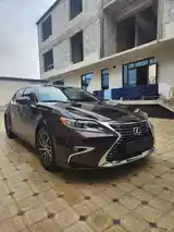 Lexus ES series, 2017-2