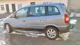 Opel Zafira, 2005-4