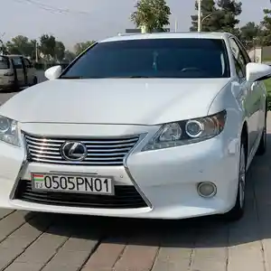 Lexus ES series, 2014