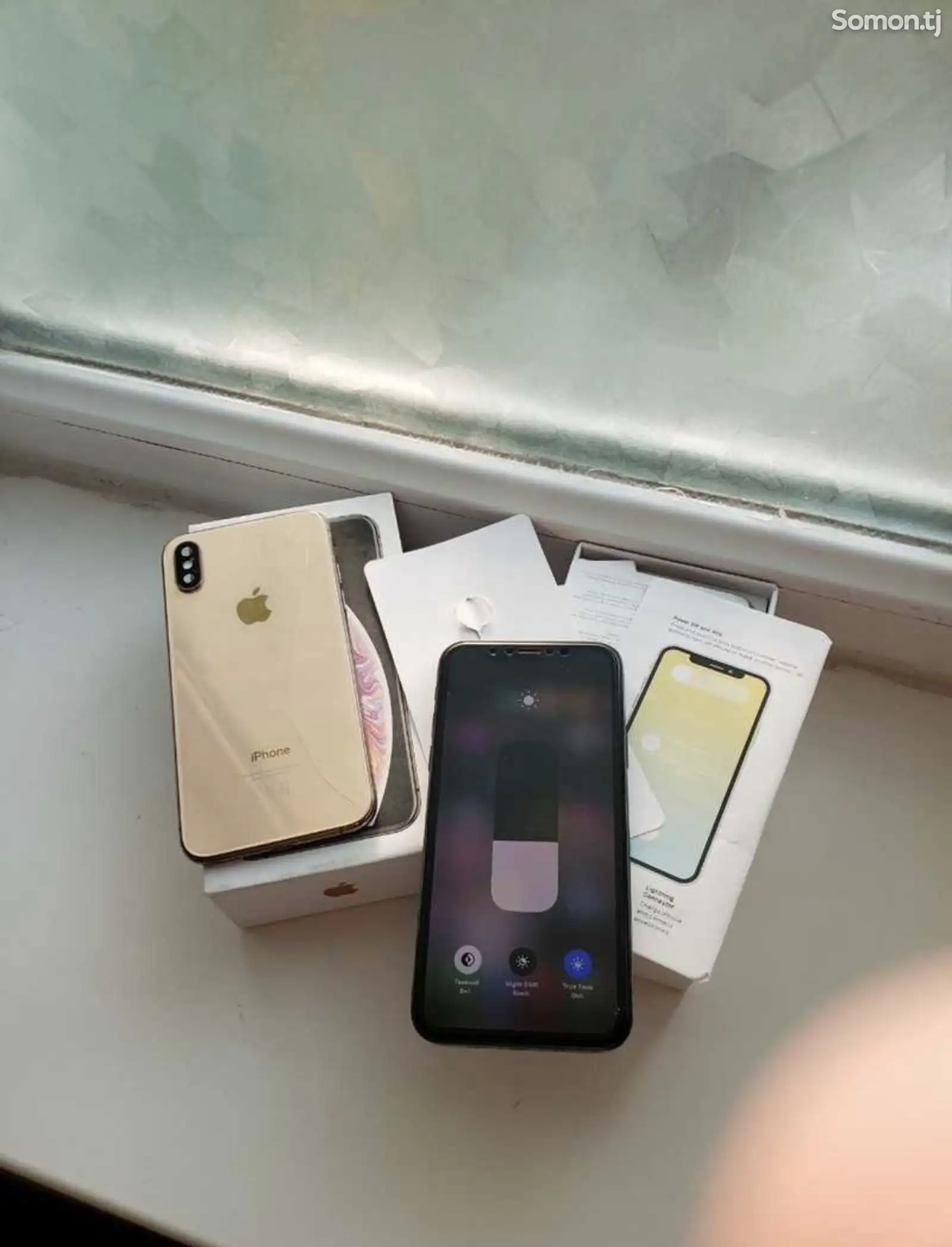 Apple iPhone Xs, 64 gb, Gold-6