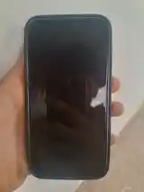 Apple iPhone XR-2