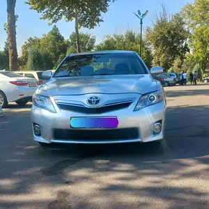 Toyota Camry, 2010