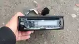 Автомагнитола JVC USB-7