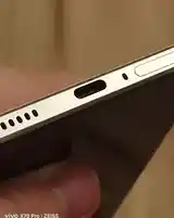 Vivo Iqoo z9 turbo-4