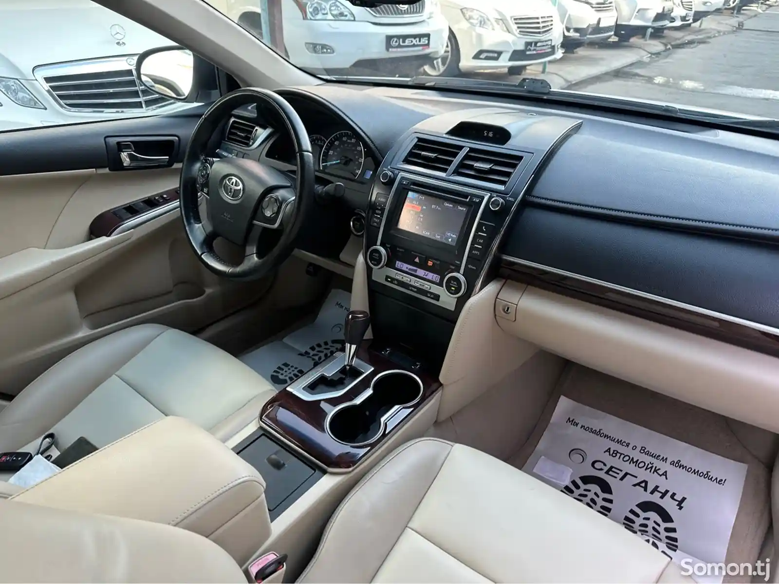 Toyota Camry, 2012-6