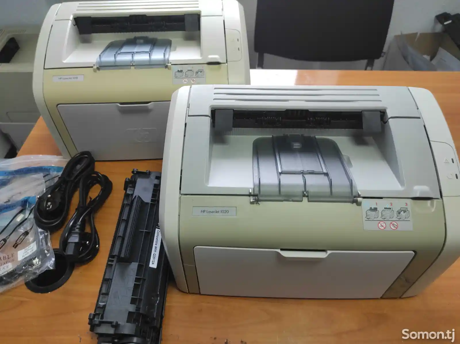 Принтер черно белый HP 1021 картридж FX-10-2