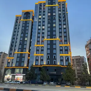 4-комн. квартира, 3 этаж, 120 м², Битонка Яккасарой