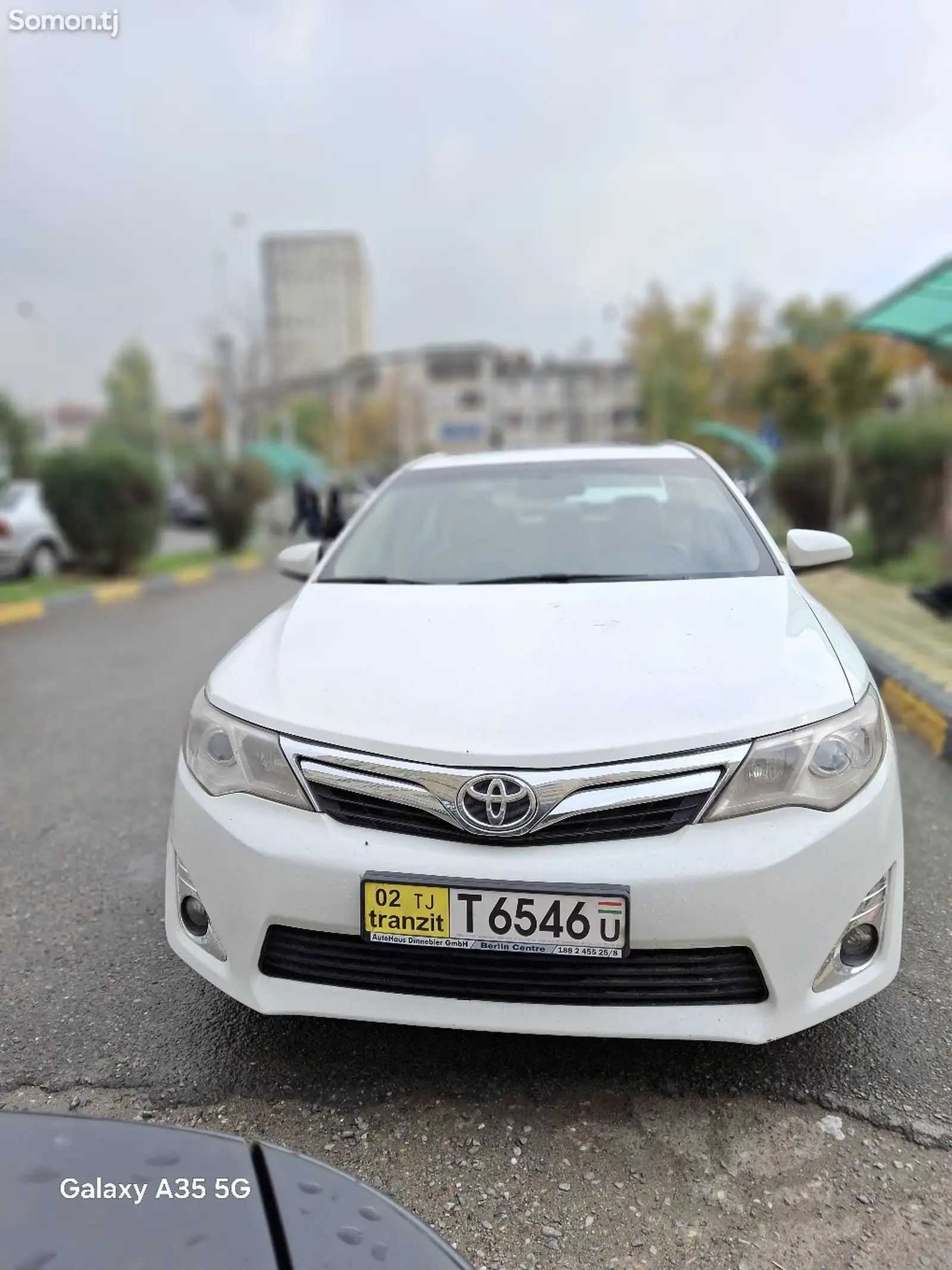 Toyota Camry, 2012-1