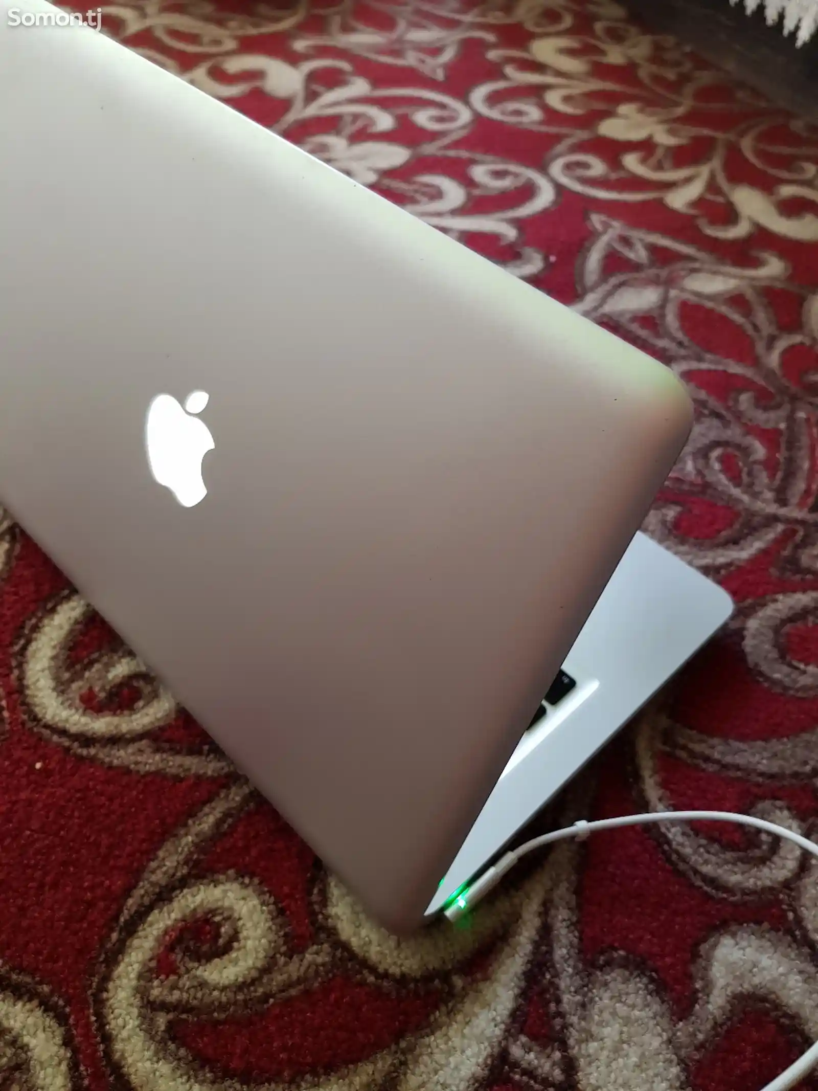 Макбук Apple Macbook pro 500gb-1