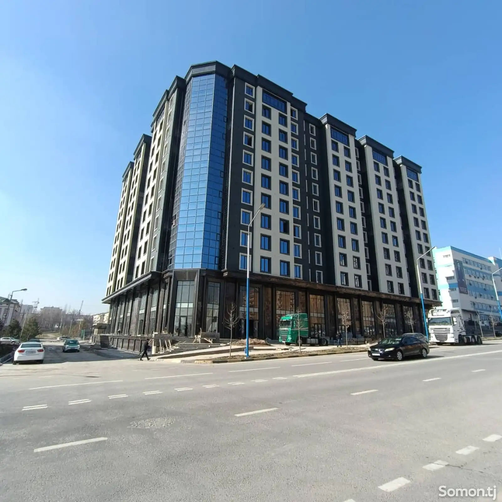 3-комн. квартира, 4 этаж, 76 м², сино-1