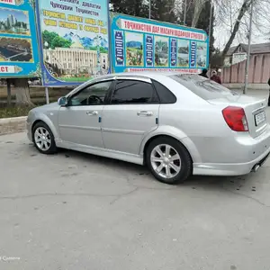 Daewoo Lacetti, 2008