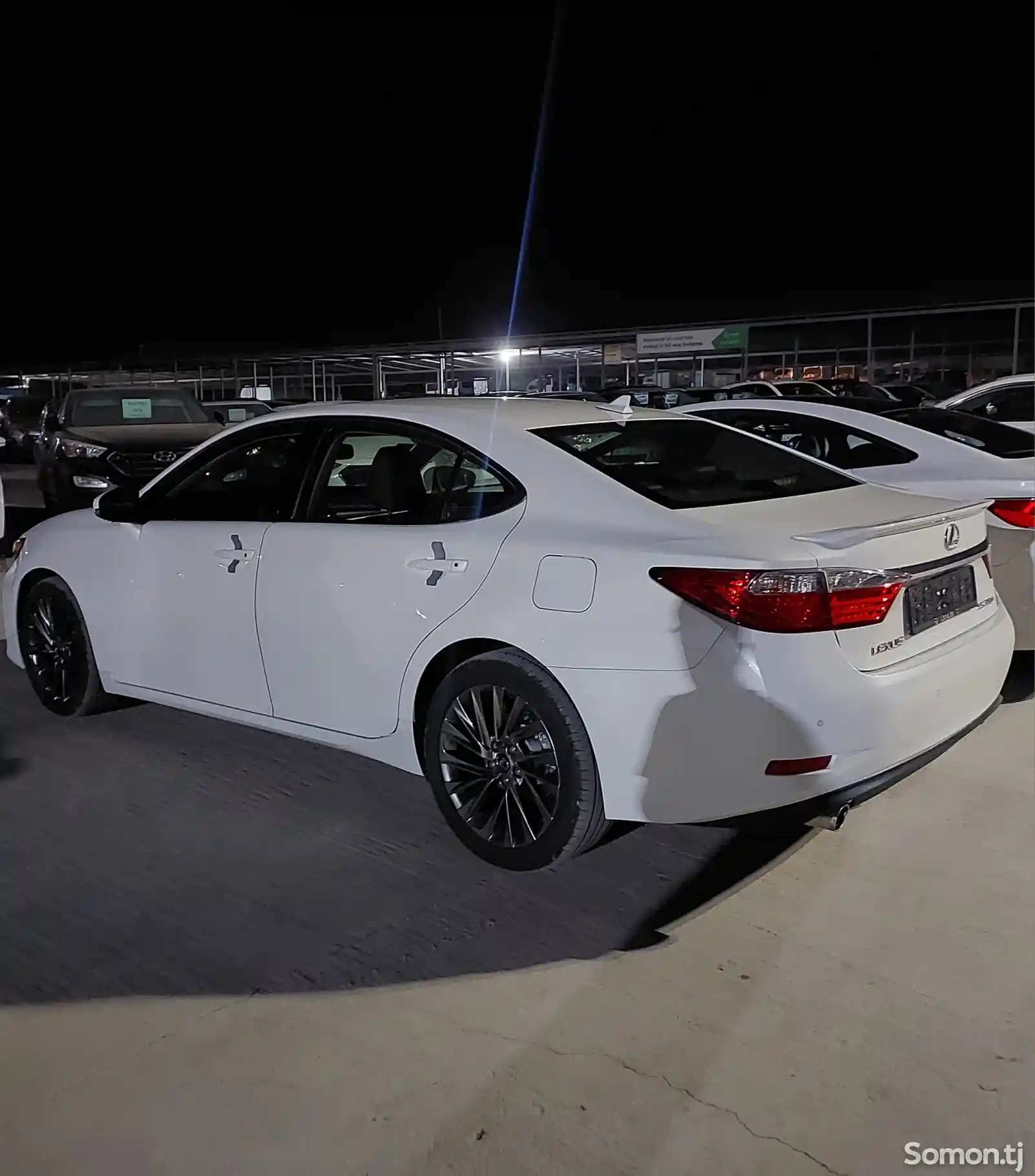 Lexus ES series, 2015-2