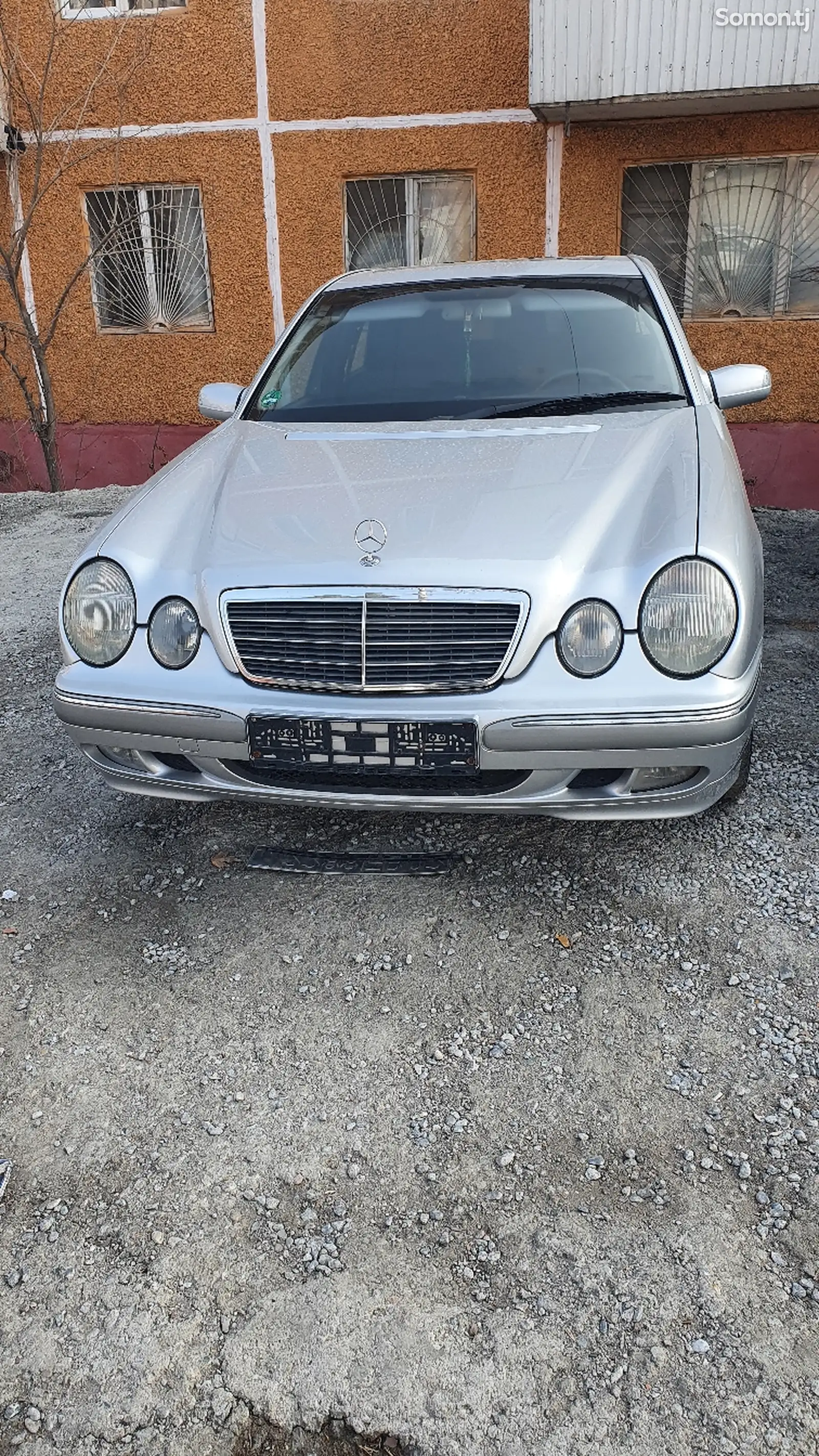 Mercedes-Benz E class, 2000-1