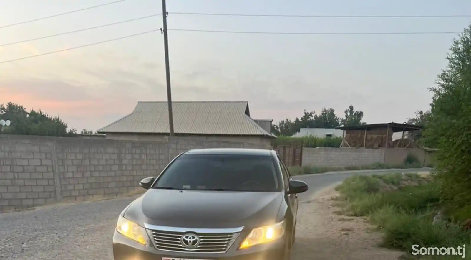 Toyota Camry, 2013-1