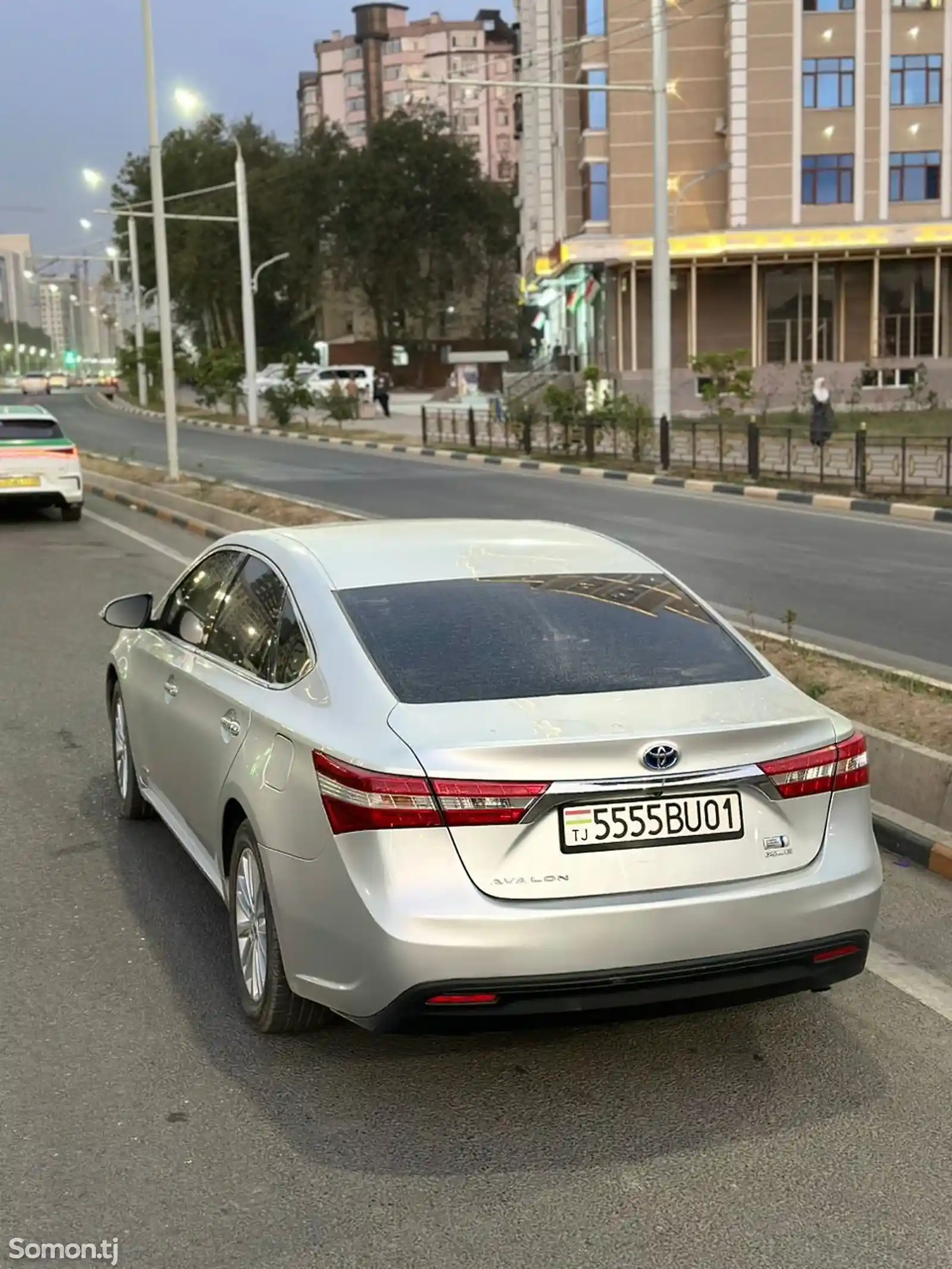 Toyota Avalon, 2013-4