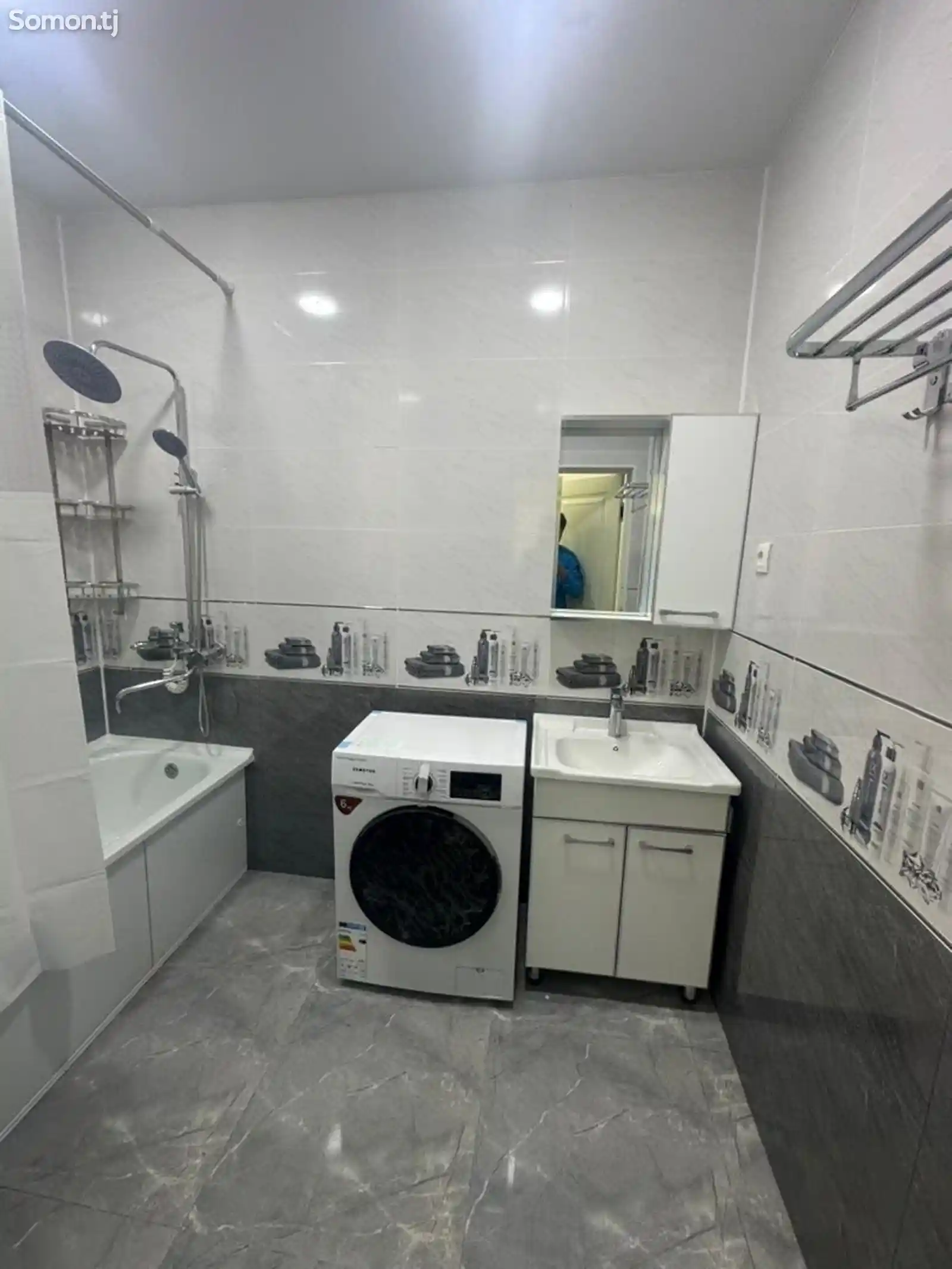 3-комн. квартира, 11 этаж, 87 м², Цирк-4