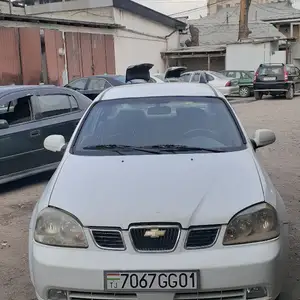 Daewoo Lacetti, 2003