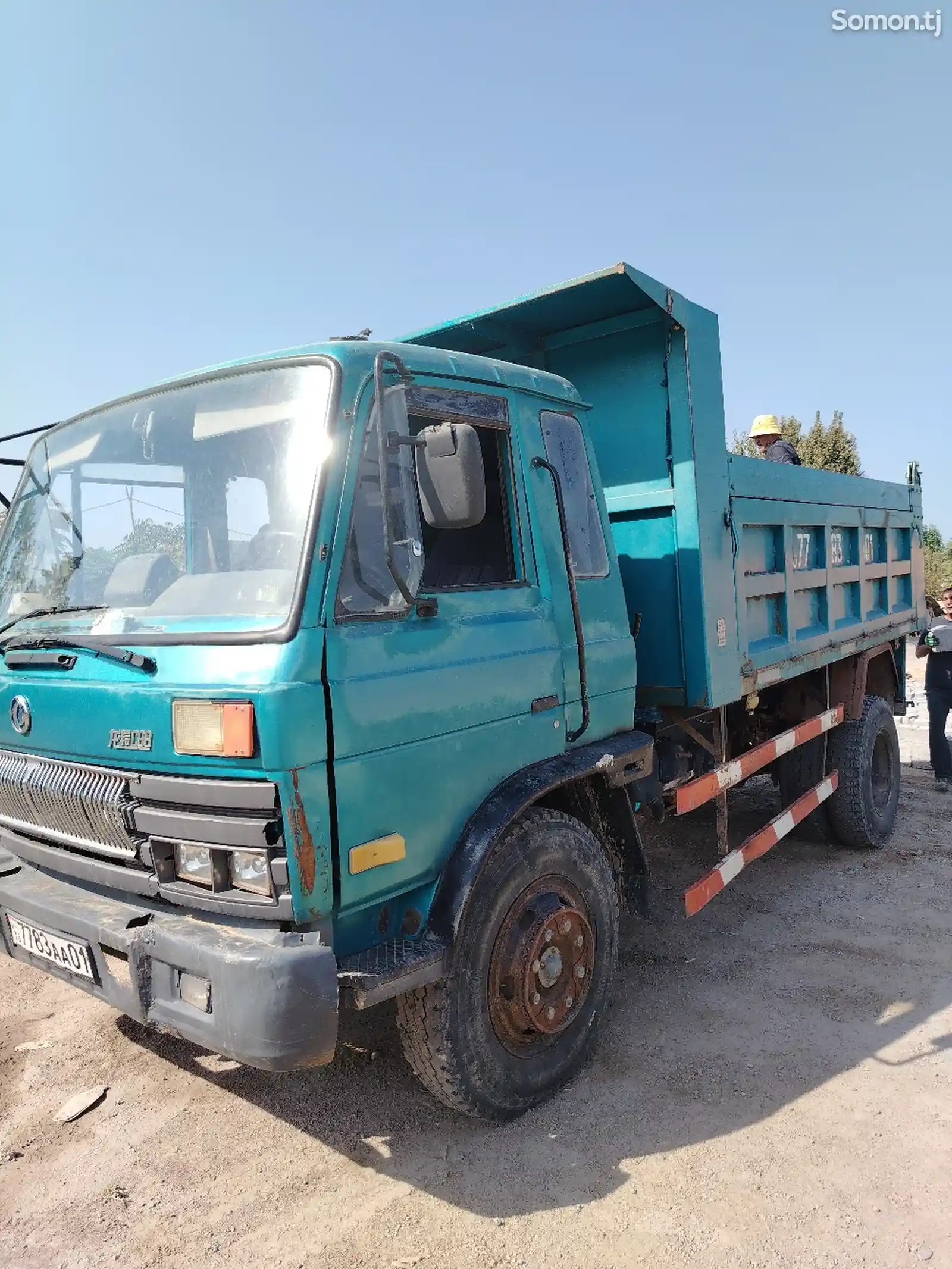 Бортовой грузовик Dongfeng EQ1083ZE,2012-1