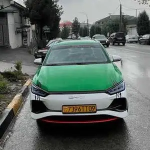 BYD E2, 2023