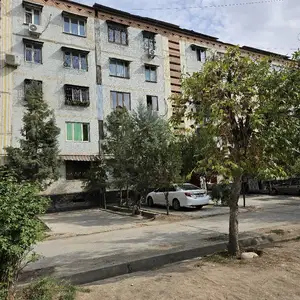 3-комн. квартира, 5 этаж, 66 м², Фирдавси