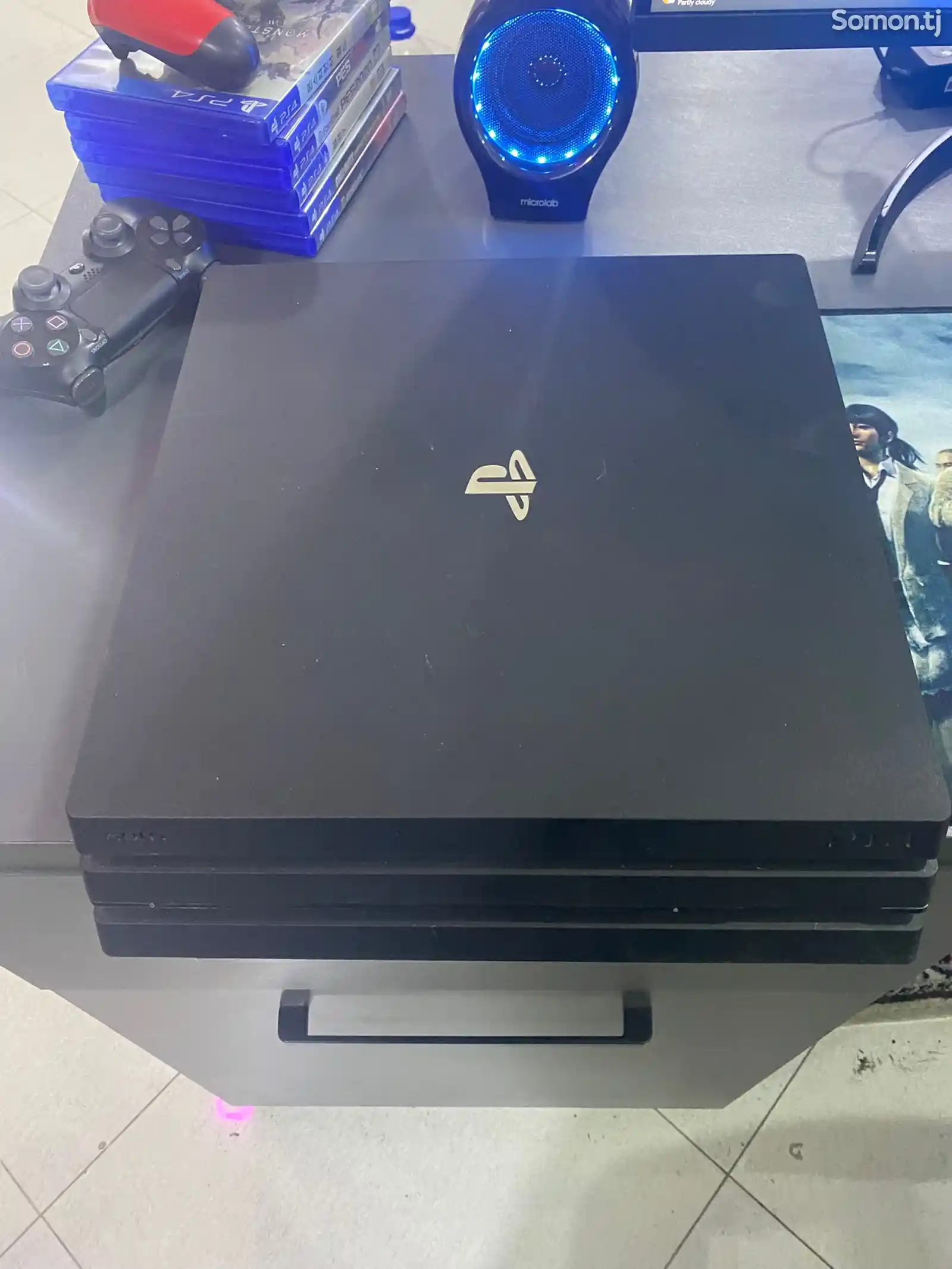 Игровая приставка PlayStation 4 pro 1Tb-2