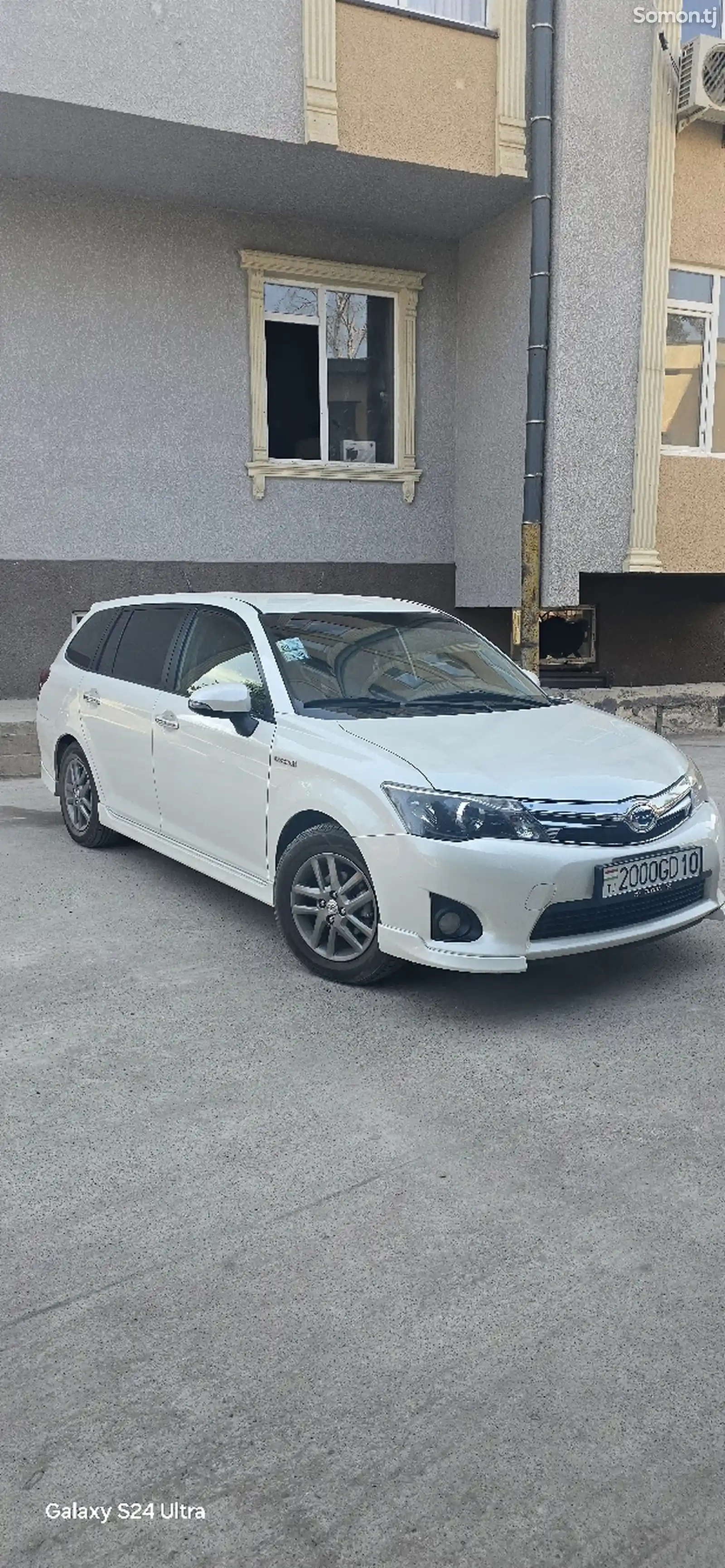 Toyota Fielder, 2015-8