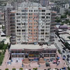 2-комн. квартира, 9 этаж, 83м², зарнисор