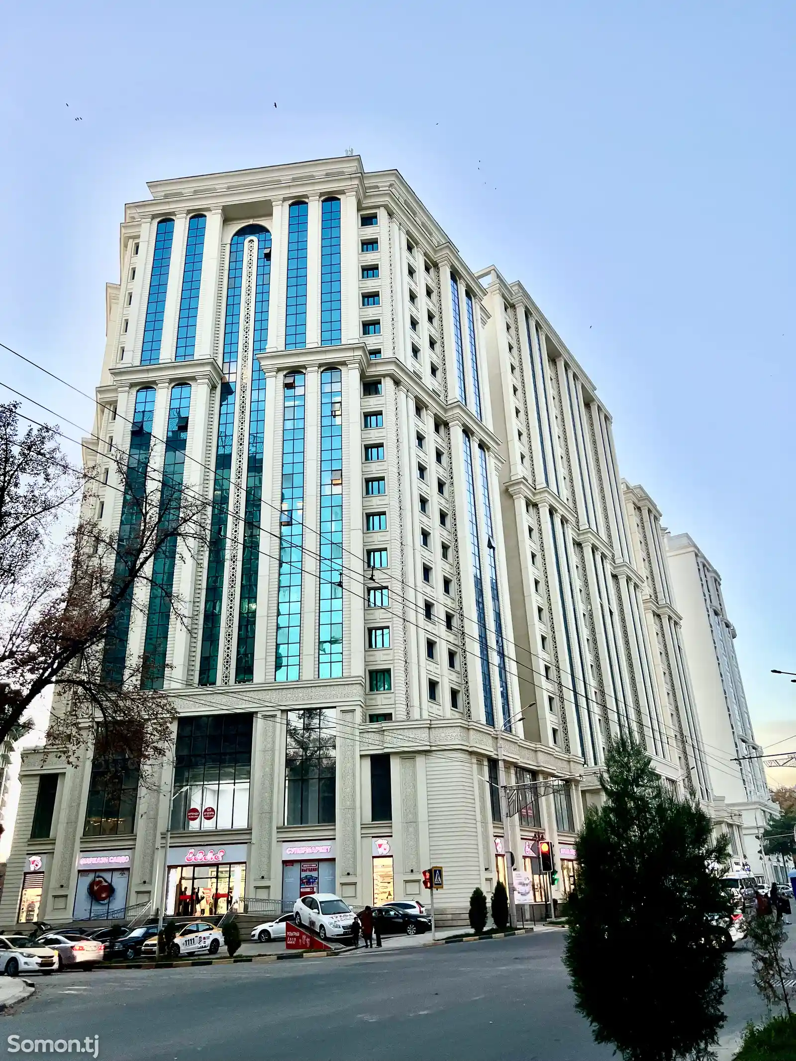 1-комн. квартира, 9 этаж, 50 м², Овир, Гранд Отель-1