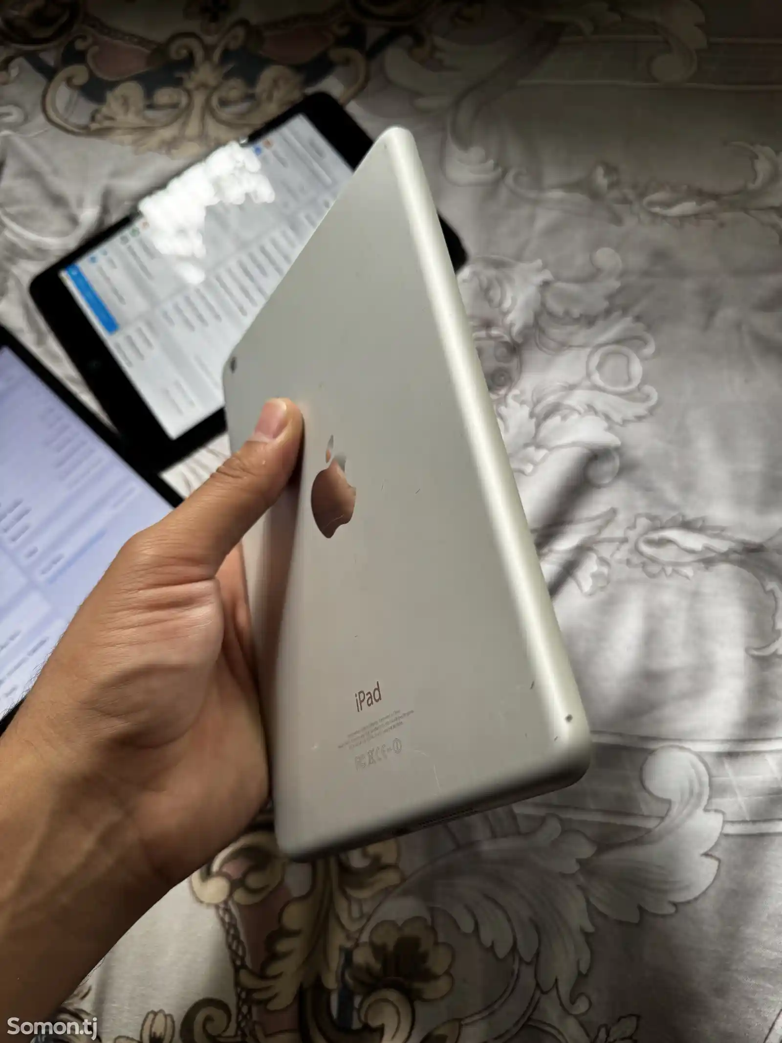 Планшет Apple iPad Mini 16gb Wifi-5