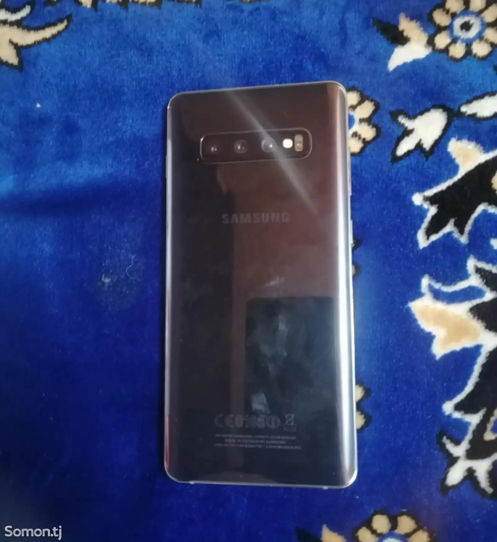 Samsung Galaxy S10+-1