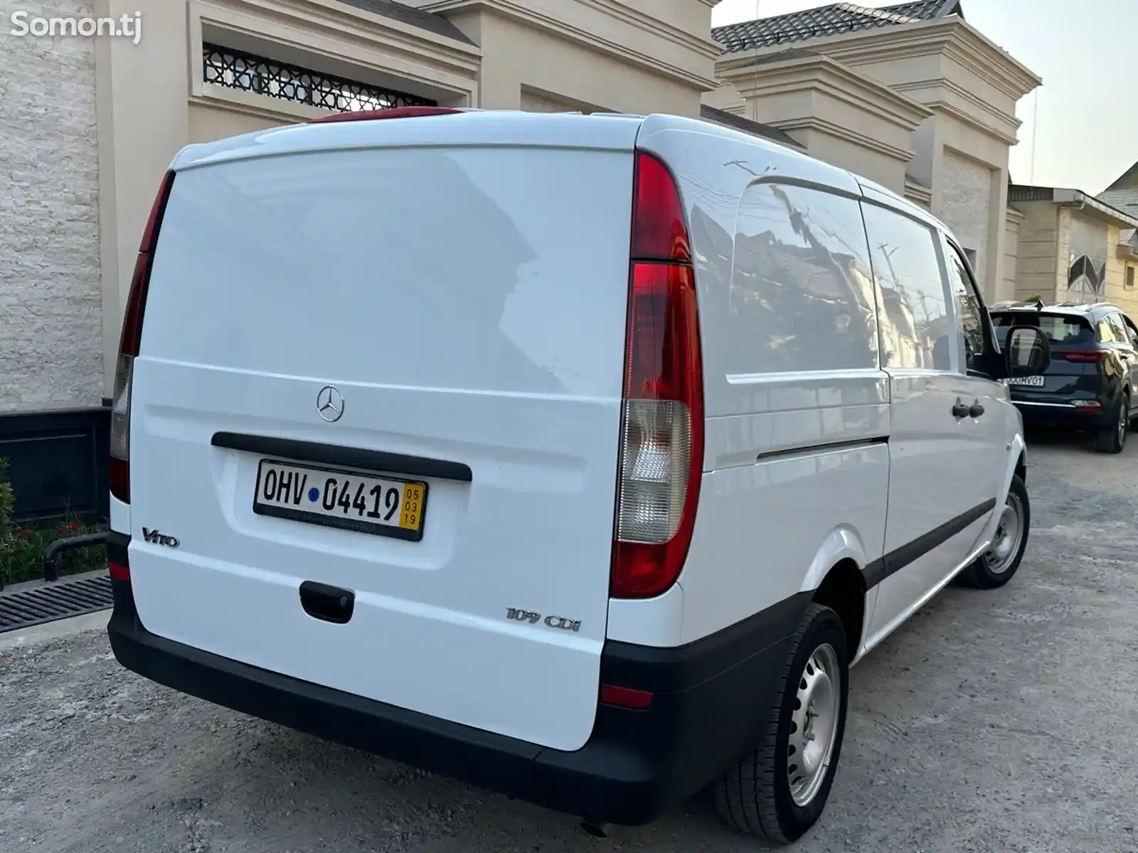 Фургон Mercedes Benz Vito, 2008-11