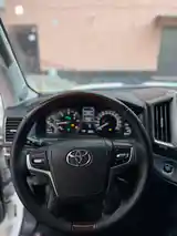 Toyota Land Cruiser, 2018-3