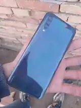 Samsung Galaxy A50-3