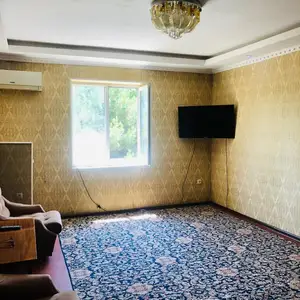 1-комн. квартира, 2 этаж, 40 м², Истиклол 55