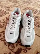 Nike-2