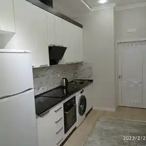 1-комн. квартира, 6 этаж, 50 м², 82 мкр