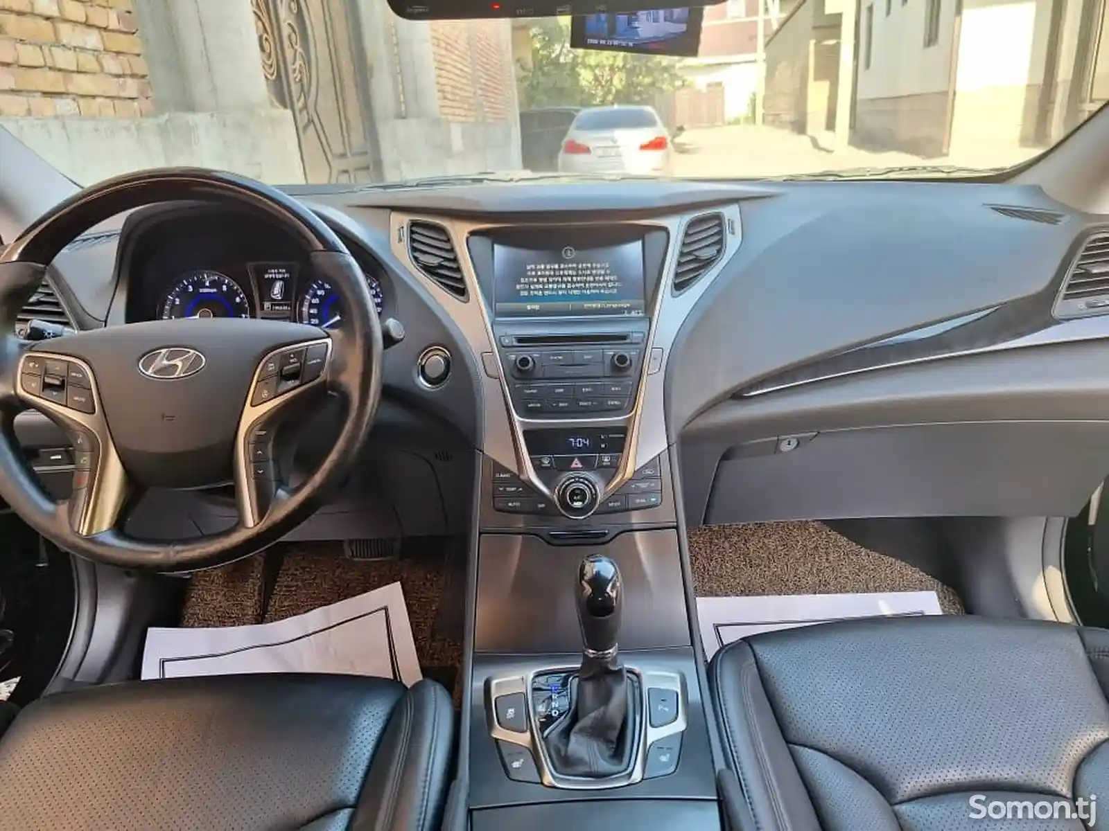 Hyundai Grandeur, 2014-3