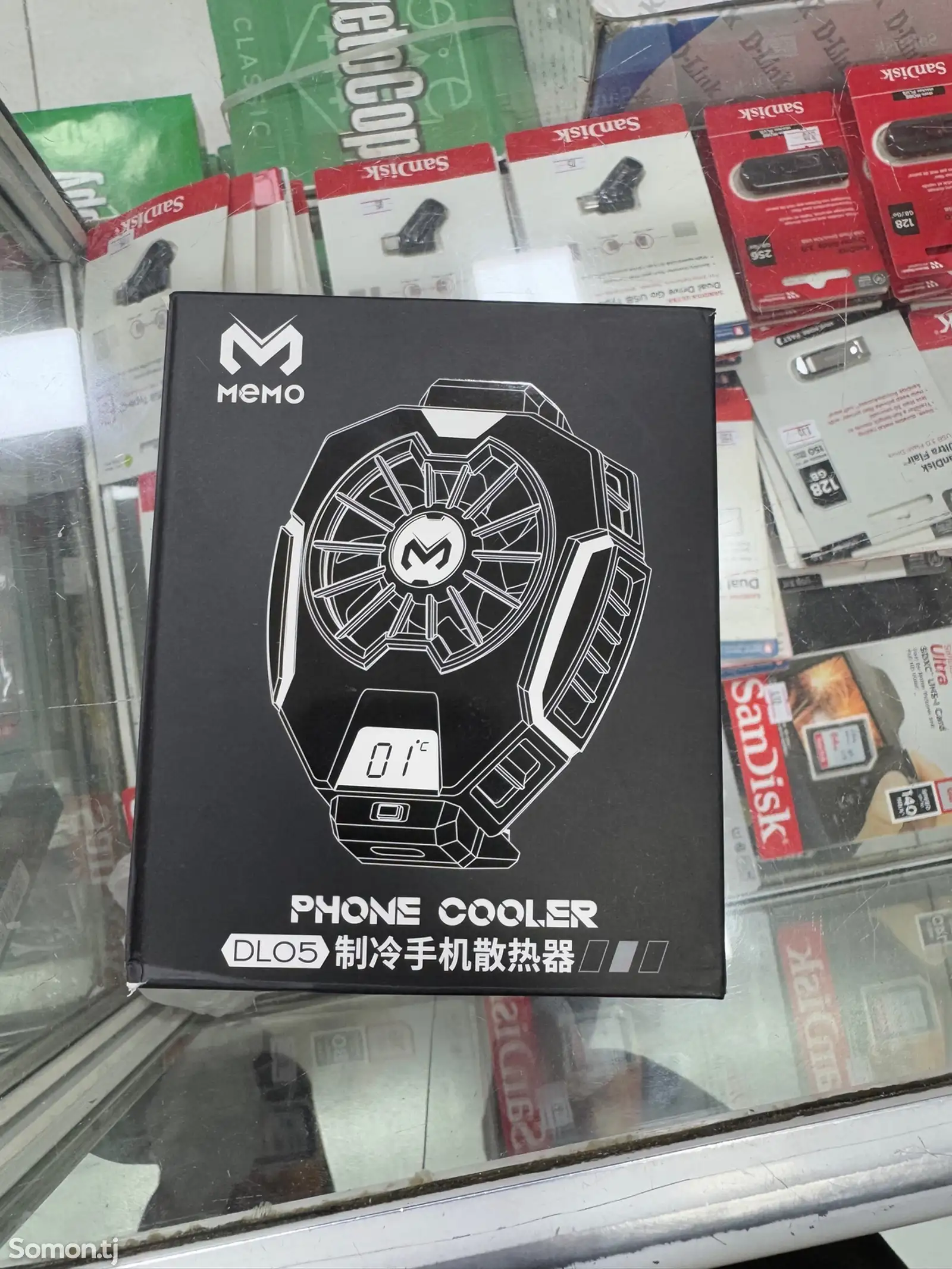 Дастгоҳи хунуккунӣ барои телефон Memo DL05 Phone Cooler-1