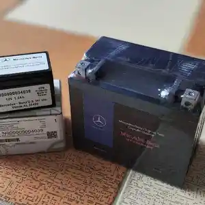 Резервная батарея на Mercedes-Benz