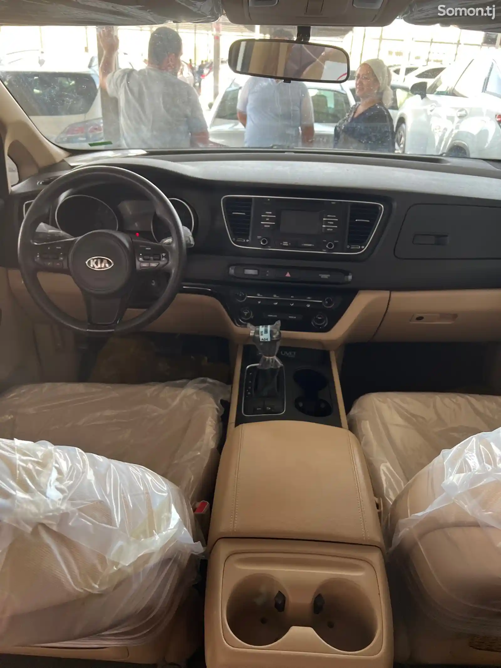 Kia Sedona, 2014-10