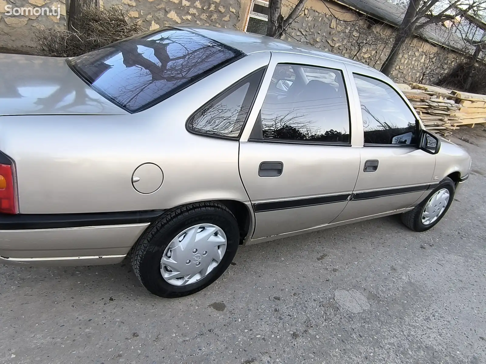 Opel Vectra A, 1992-1