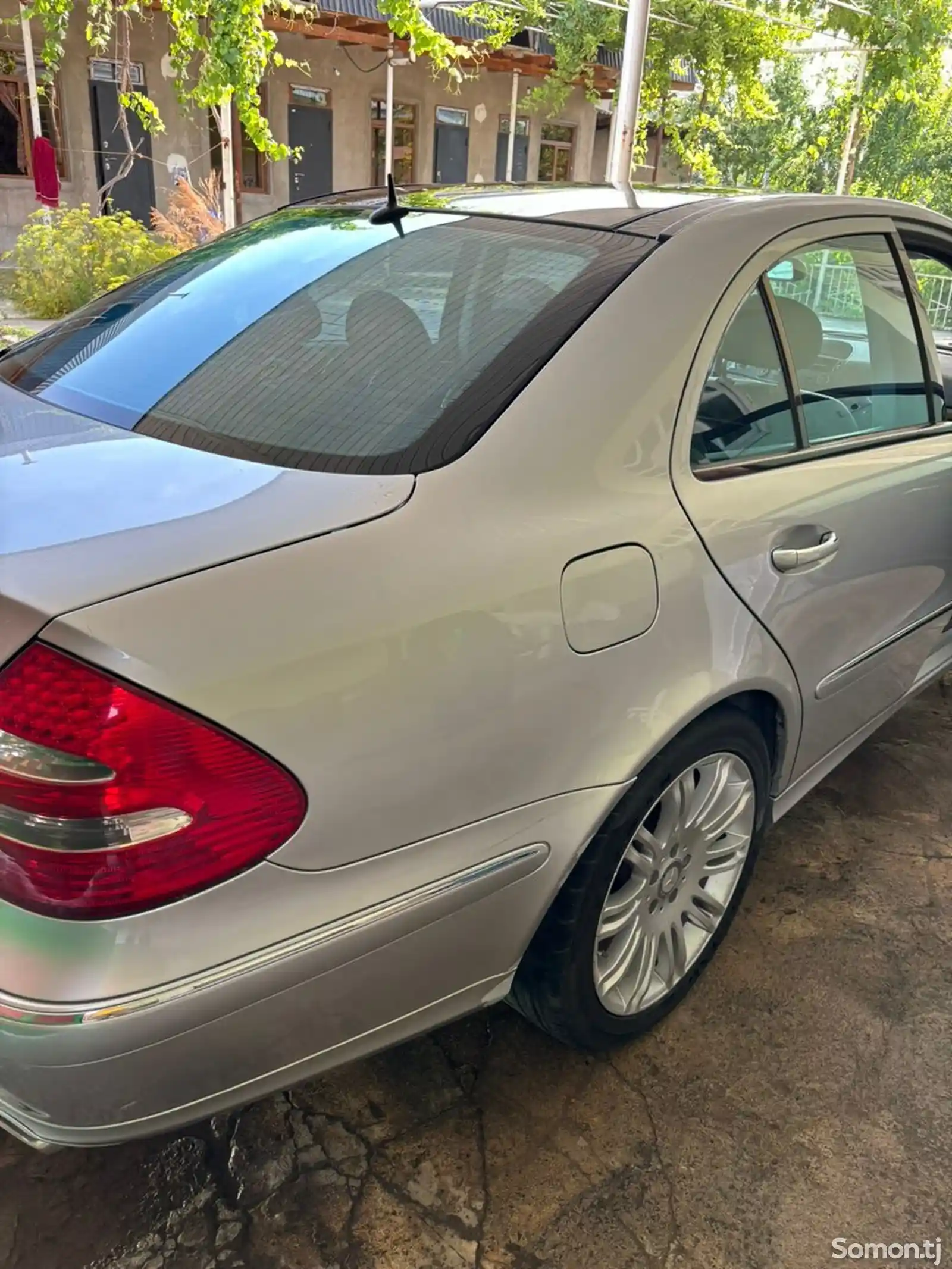 Mercedes-Benz E class, 2004-7