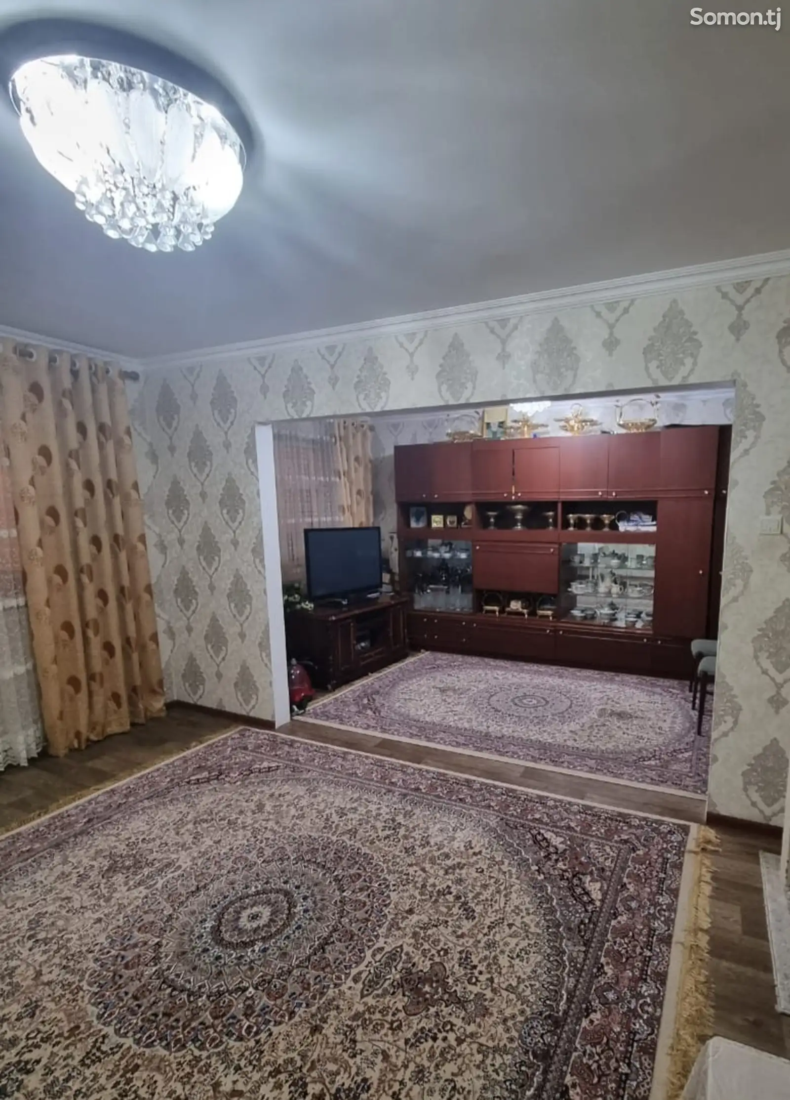 5-комн. квартира, 2 этаж, 90 м², Сино-2